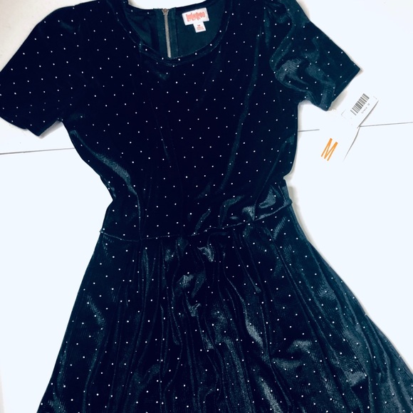 LuLaRoe Dresses & Skirts - Elegant Amelia dress